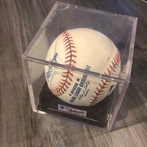 Bud Selig singed baseball